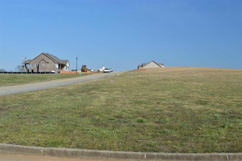 405 Highland Springs Rd, Walland, TN 37886