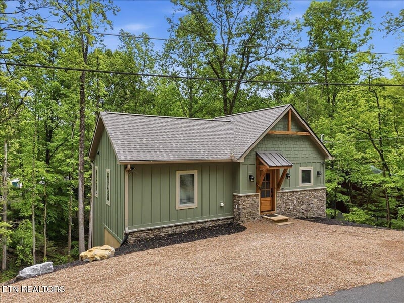 405 Laurel Trace Rd, Townsend, TN 37882