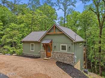 405 Laurel Trace Rd, Townsend, TN 37882
