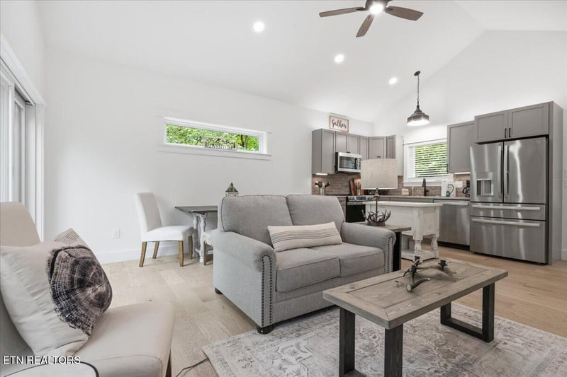 405 Laurel Trace Rd, Townsend, TN 37882