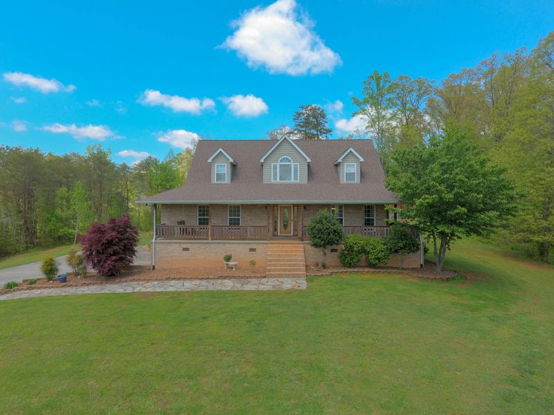 405 Lindsey Cemetery Rd, Madisonville, TN 37354
