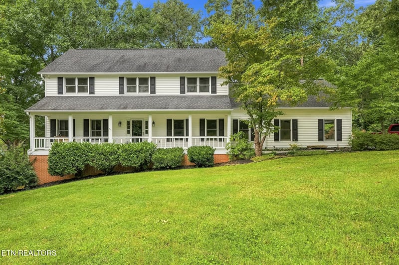 405 Midshipman Ln, Knoxville, TN 37934