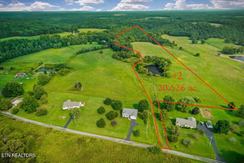 405 Smith Rd, Crossville, TN 38571