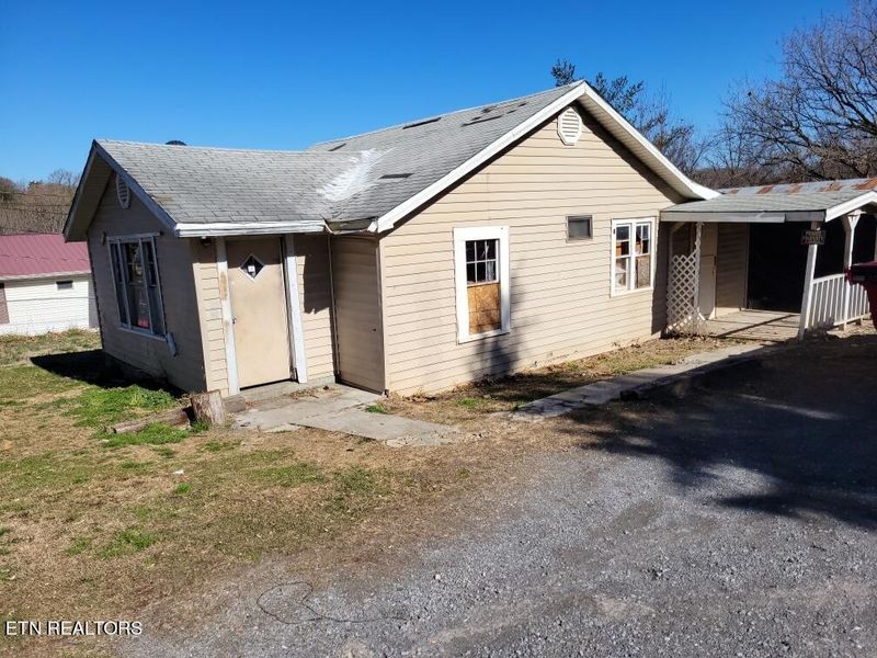 4051 Old Highway 25e, Morristown, TN 37813