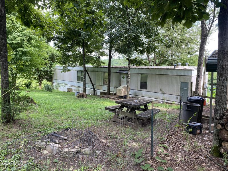 4053 N Trigonia Rd, Greenback, TN 37742