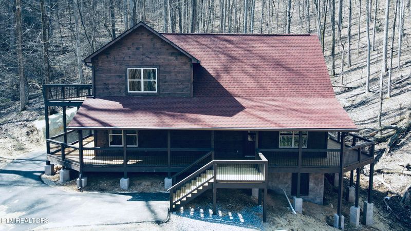 4054 Brook Hollow Ln, Sevierville, TN 37862
