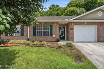 4055 Darwin Way, Knoxville, TN 37918