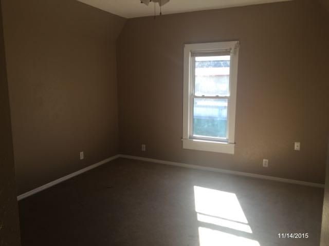 406 Emory Dr, Harriman, TN 37748
