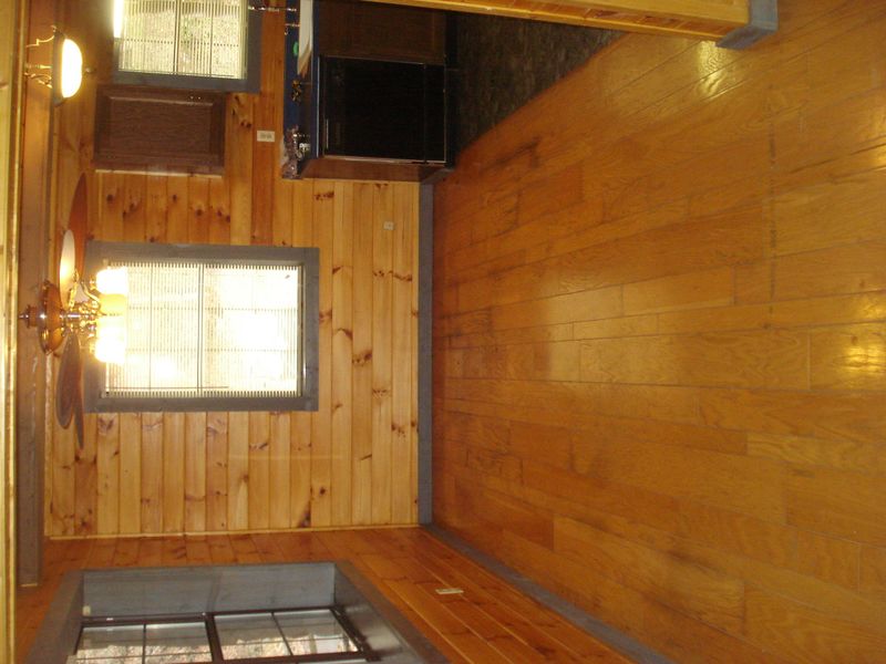 406 Long Hollow Rd, Pigeon Forge, TN 37862