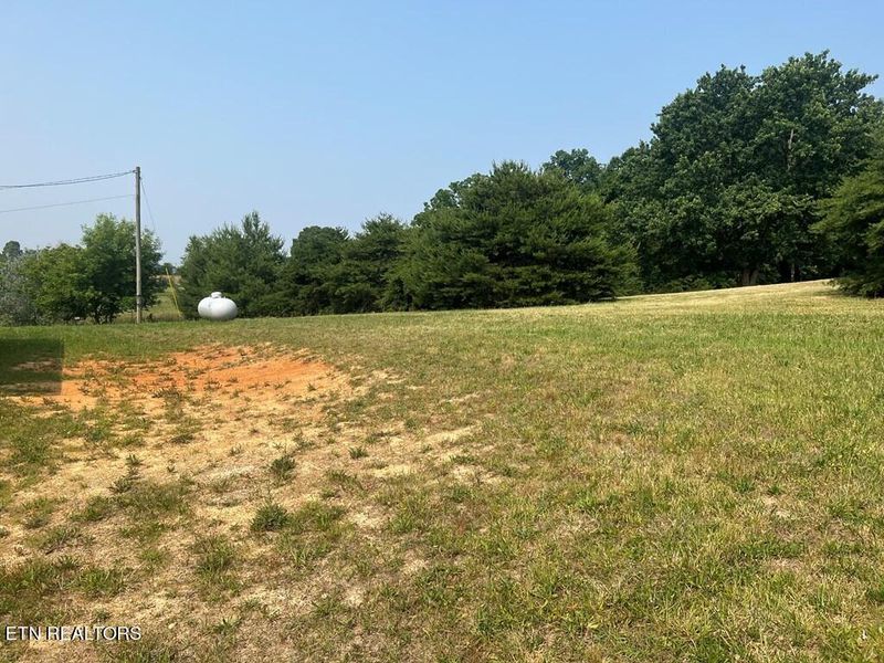 406 Mt Zion Rd, Whitesburg, TN 37891