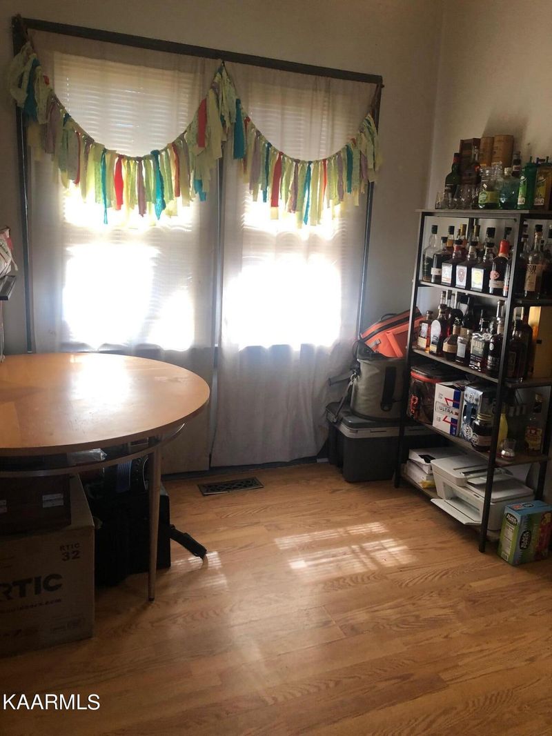 406 Rosedale St, Athens, TN 37303