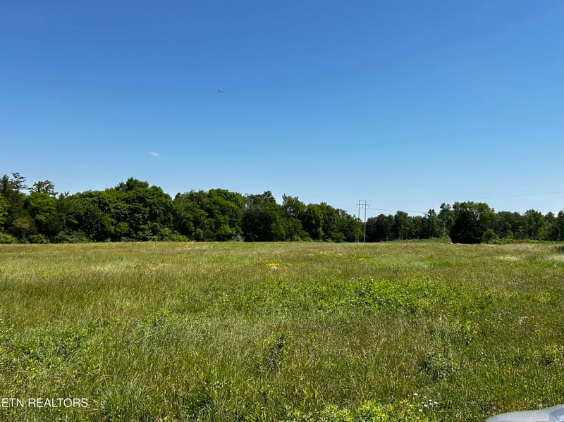 4061 New Highway 68, Madisonville, TN 37354