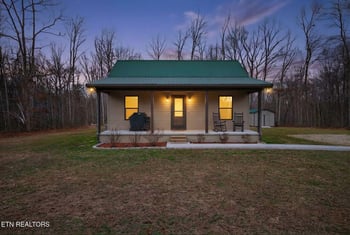 4066 Cumberland Lakes Dr, Monterey, TN 38574