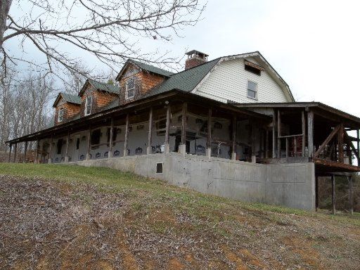 407 Monday Rd, Corryton, TN 37721