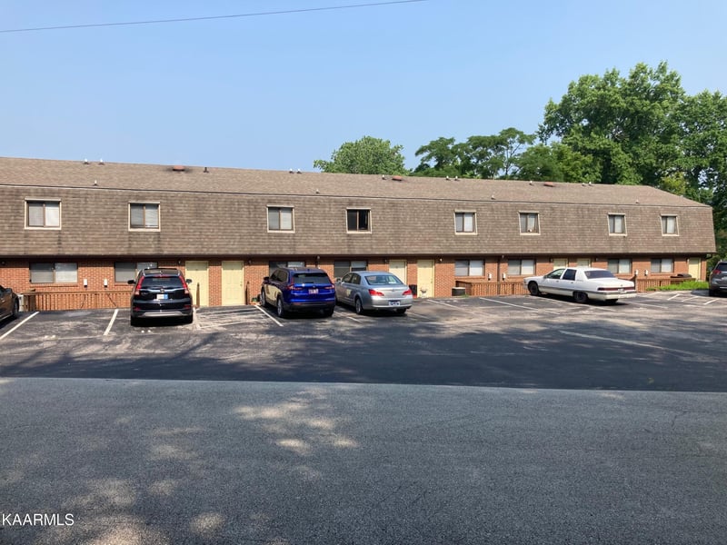 407 North Fourth St, Kingston, TN 37763