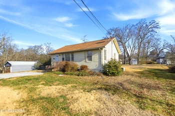 407 Oakcrest Rd, Knoxville, TN 37912
