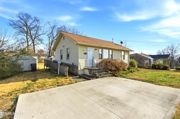 407 Oakcrest Rd, Knoxville, TN 37912
