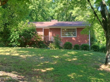407 Overhill Rd, Knoxville, TN 37914