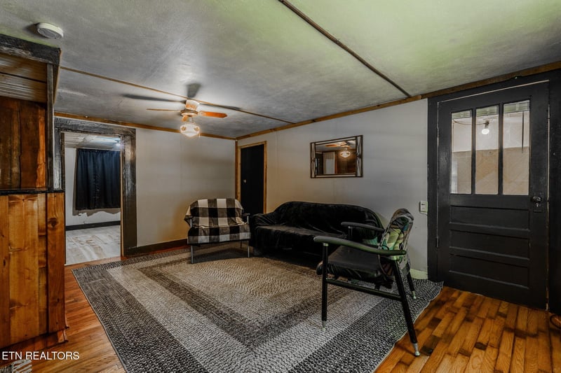 407 Ramsey Rd, Winfield, TN 37892