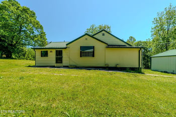407 Ramsey Rd, Winfield, TN 37892