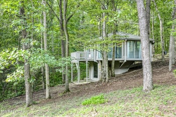 407 Running Deer, Crab Orchard, TN 37723
