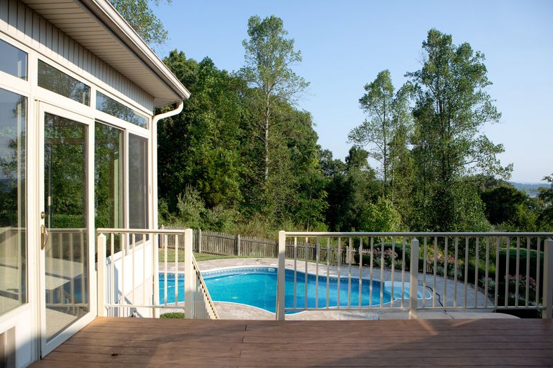 407 Skiatook Ln, Loudon, TN 37774