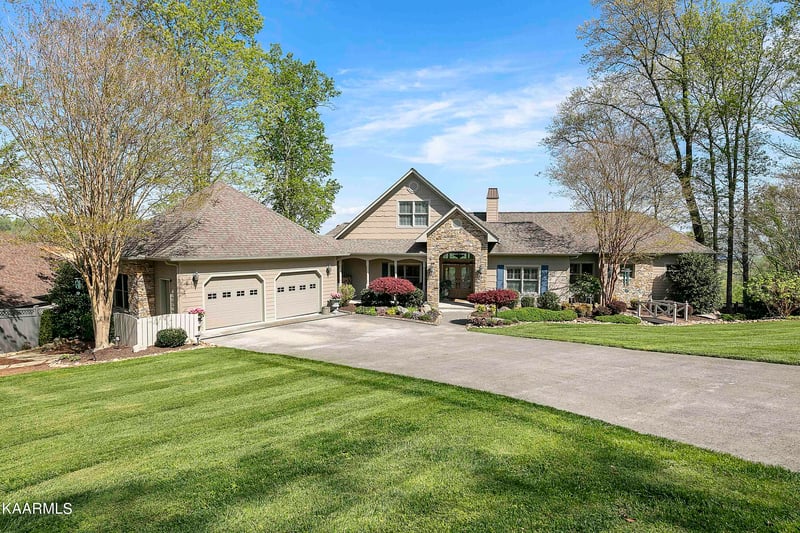 407 Spinnaker Dr, Andersonville, TN 37705
