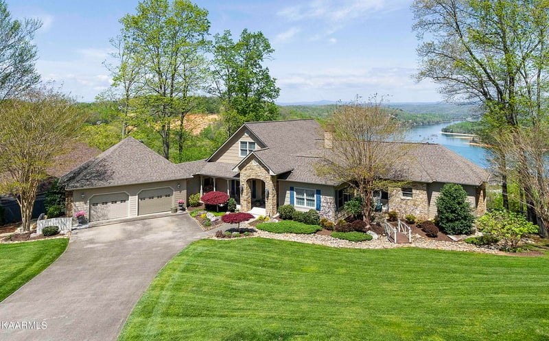 407 Spinnaker Dr, Andersonville, TN 37705