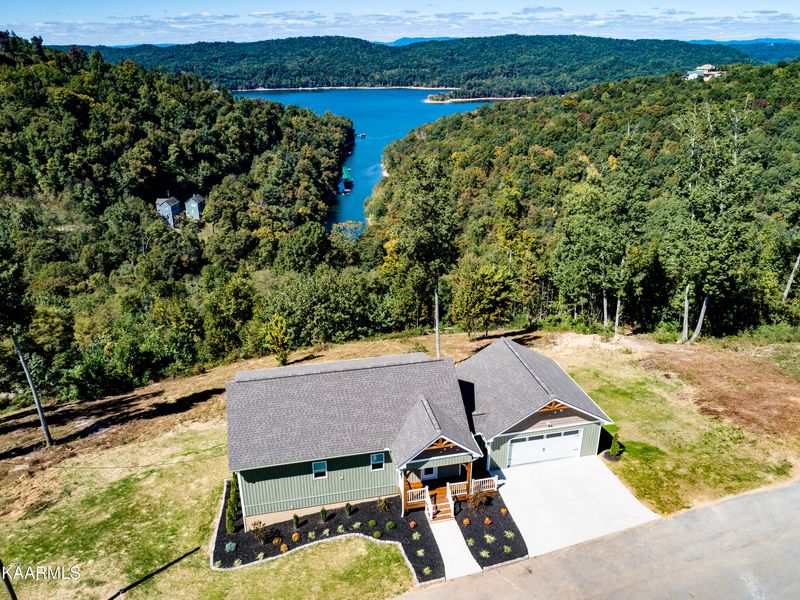 407 Sunset Blvd, Maynardville, TN 37807
