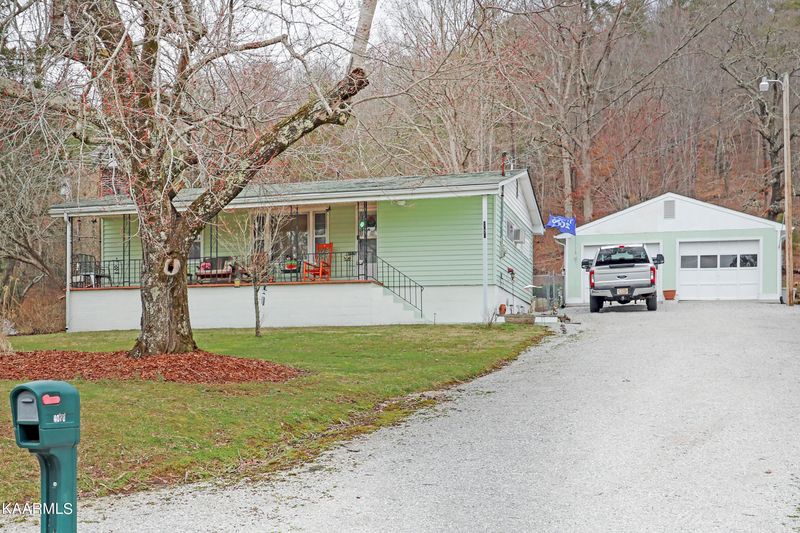 4070 W Buttermilk Rd, Kingston, TN 37763