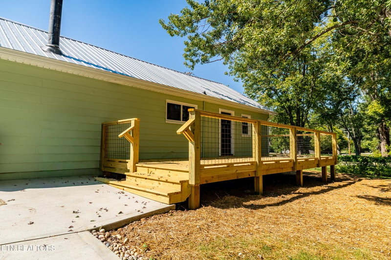 408 Amerine Rd, Maryville, TN 37804