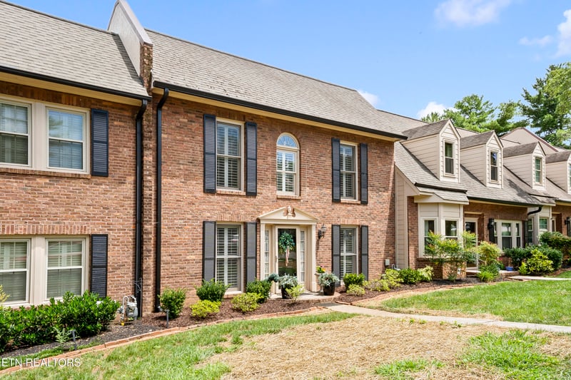 408 Denton Ct, Knoxville, TN 37923