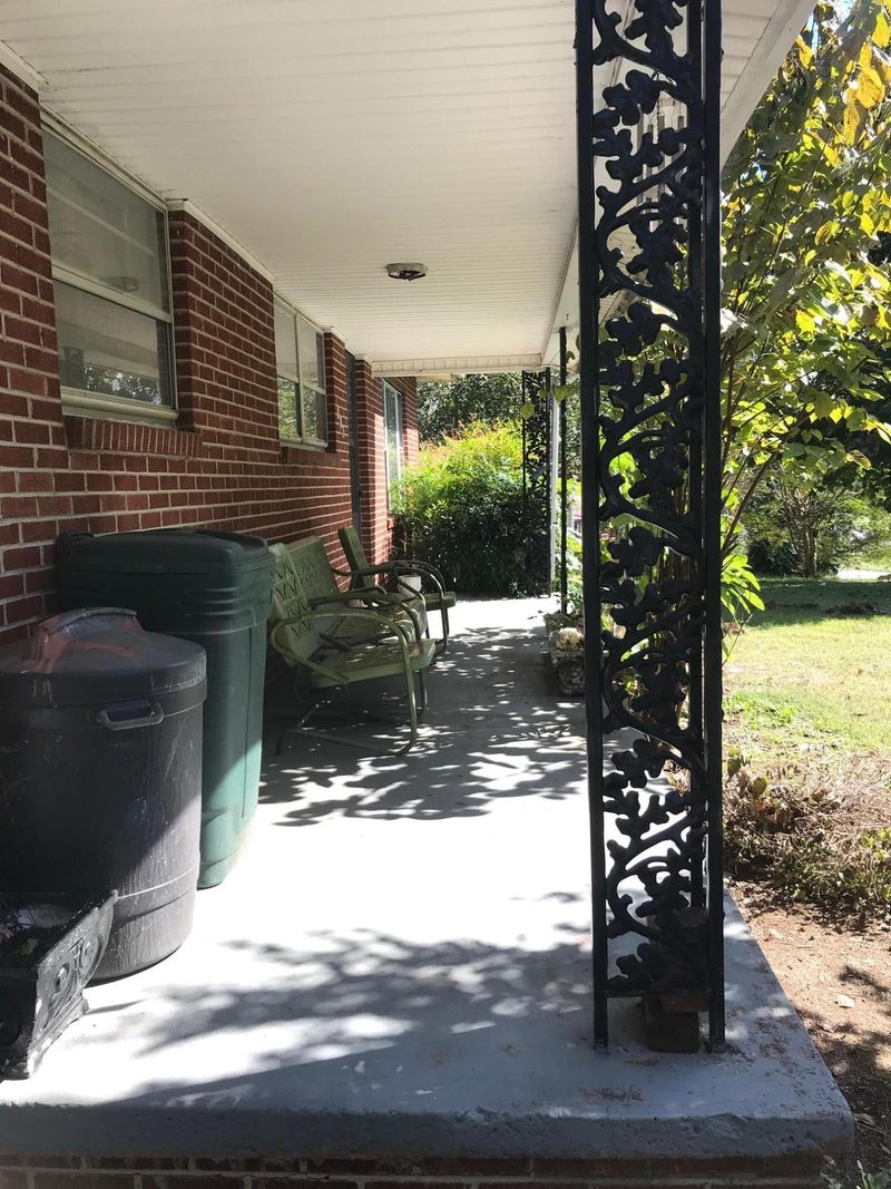408 Dixon Ave, Englewood, TN 37329