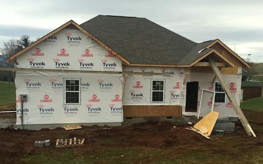 408 Troy Cate Rd, Kodak, TN 37764