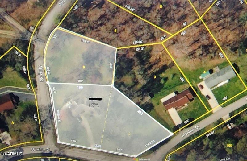 408 W Hills Dr, Harriman, TN 37748