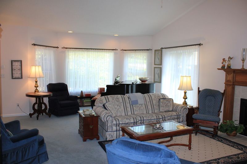 408 Wewoka Cir, Loudon, TN 37774