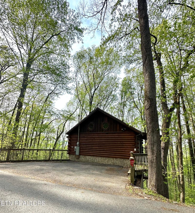 4080 Ole Smoky Way, Sevierville, TN 37862