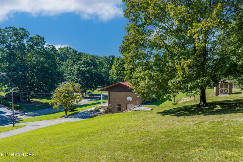 4086 White Wood Cir, Morristown, TN 37814