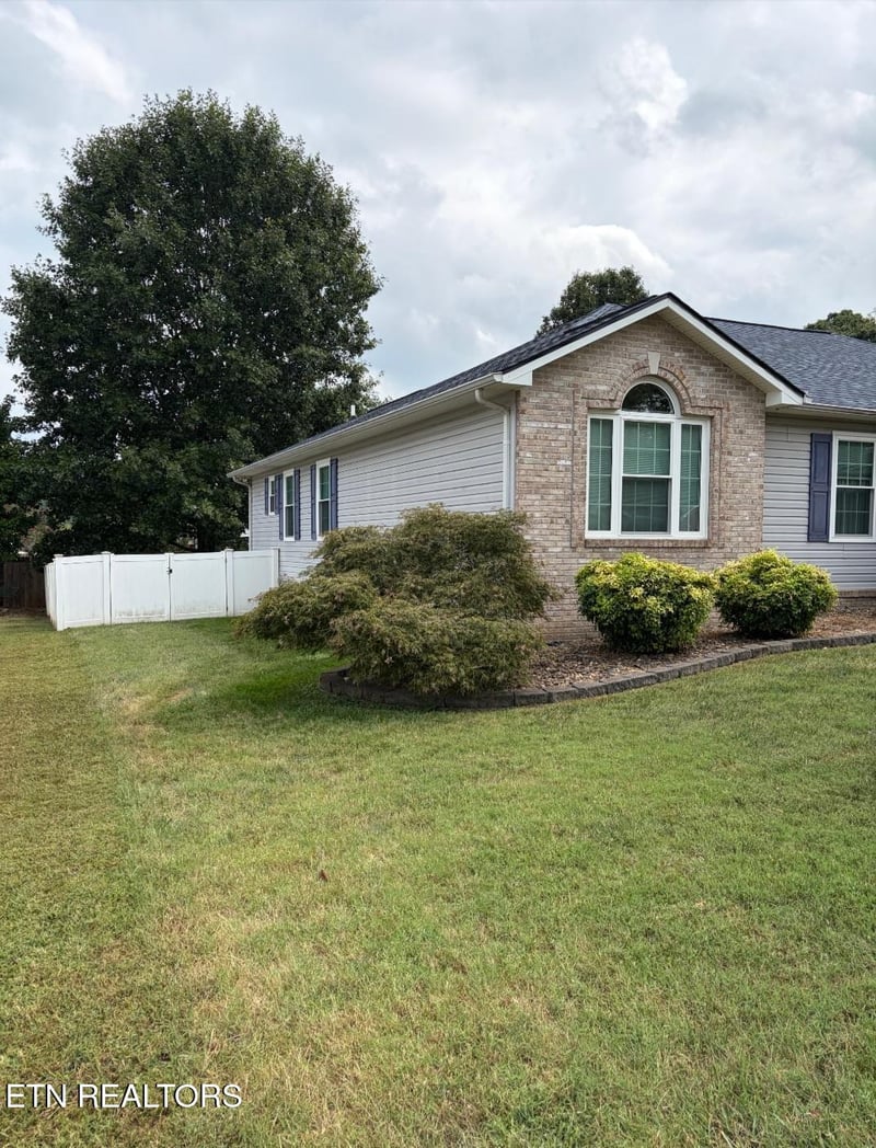 4089 Mountain Vista Rd, Knoxville, TN 37931