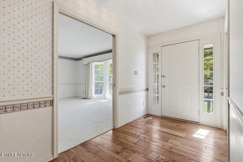 409 Doublehead Ln, Knoxville, TN 37909