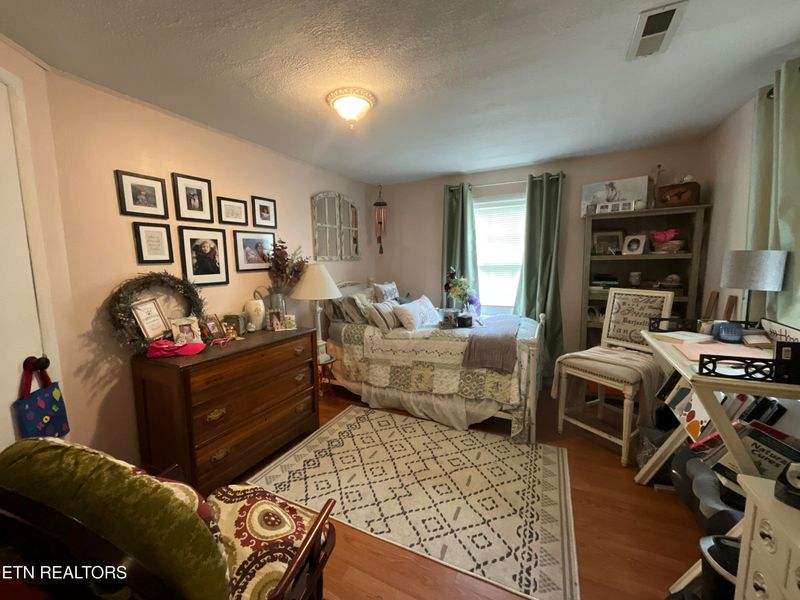 409 First St, Kingston, TN 37763
