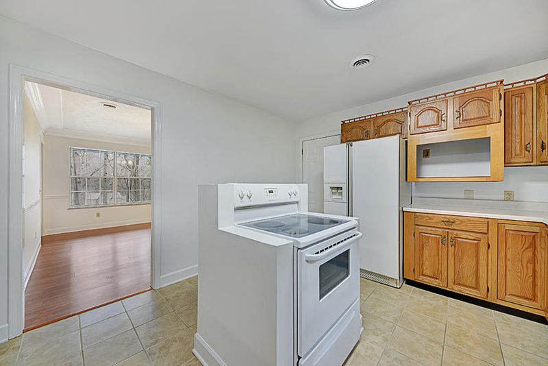409 Jefferson Ln, Clinton, TN 37716