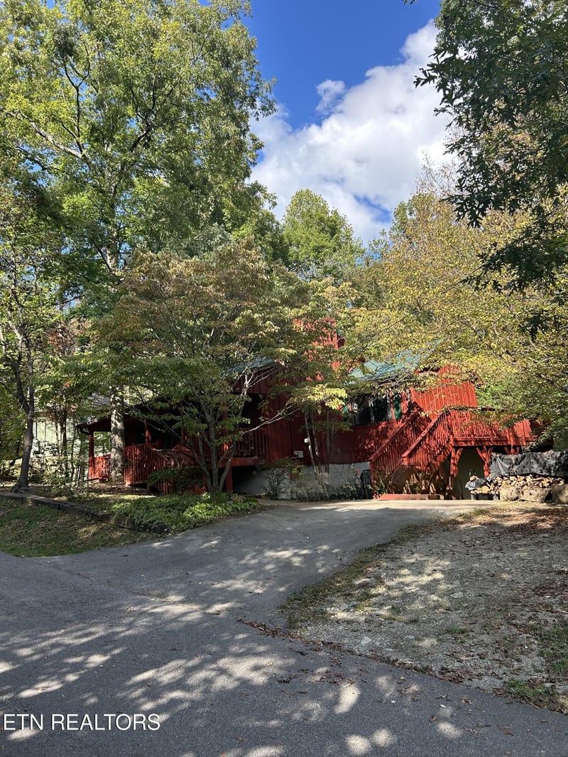 409 Laurel Tc, Townsend, TN 37882