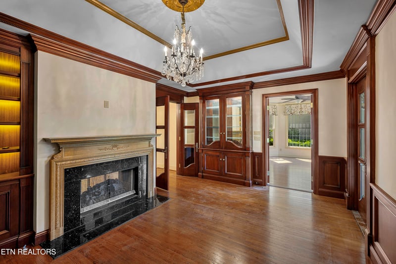 409 Lyons Head Dr, Knoxville, TN 37919