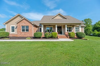409 Roddy Branch Rd, Rockford, TN 37853