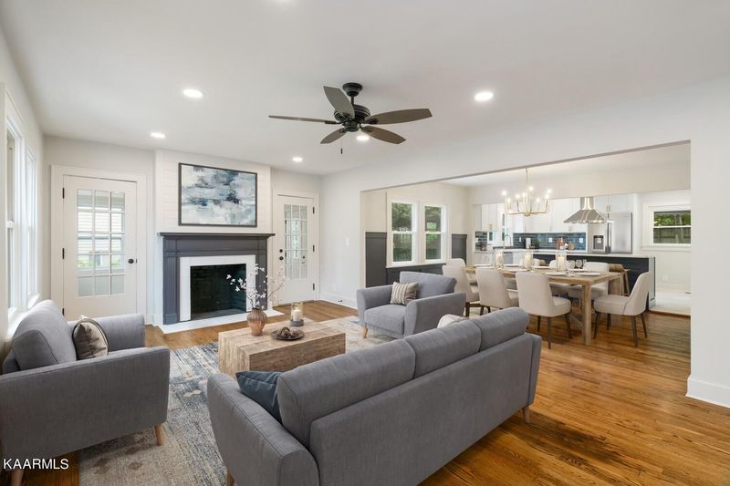 409 S Cedar St, Maryville, TN 37803