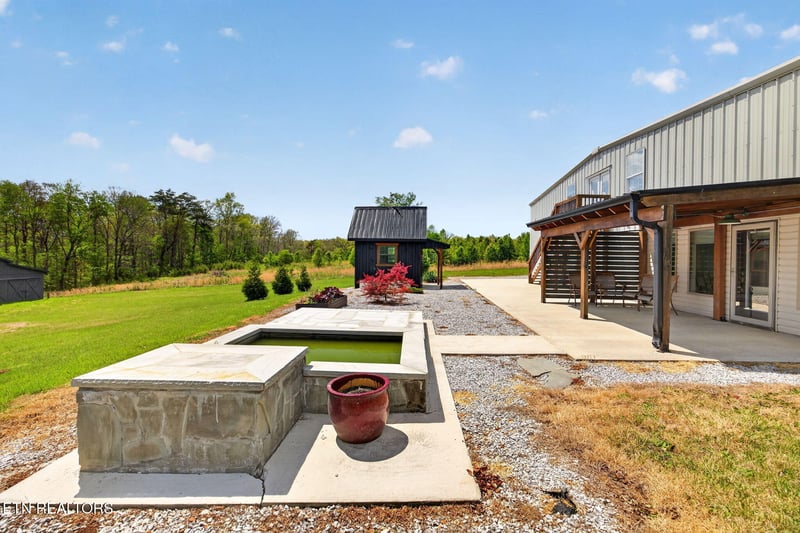 409 Turner Rd, Crossville, TN 38555