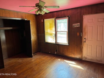 409 W Wheeler St, Rockwood, TN 37854