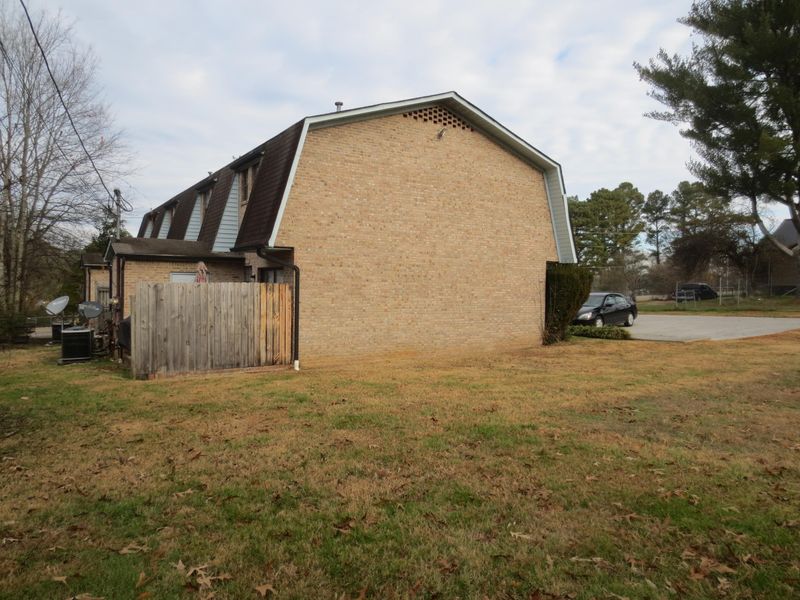 409 Wilson St, Niota, TN 37826