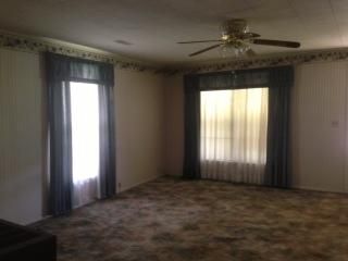 41 Commerce St, Crab Orchard, TN 37723